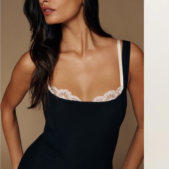 NWT Reformation Irisa Dress - Picture 5 of 9